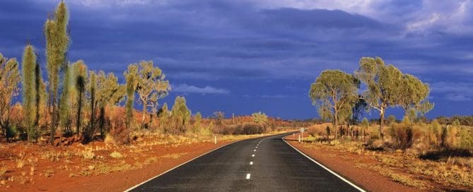 Lasseter-Highway-Northern-Territory-Australia